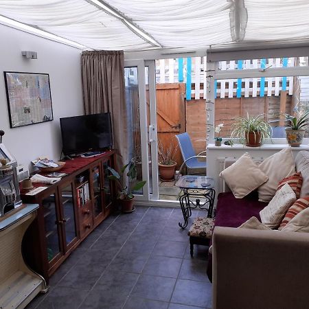 The Get Away Apartment Margate Bagian luar foto